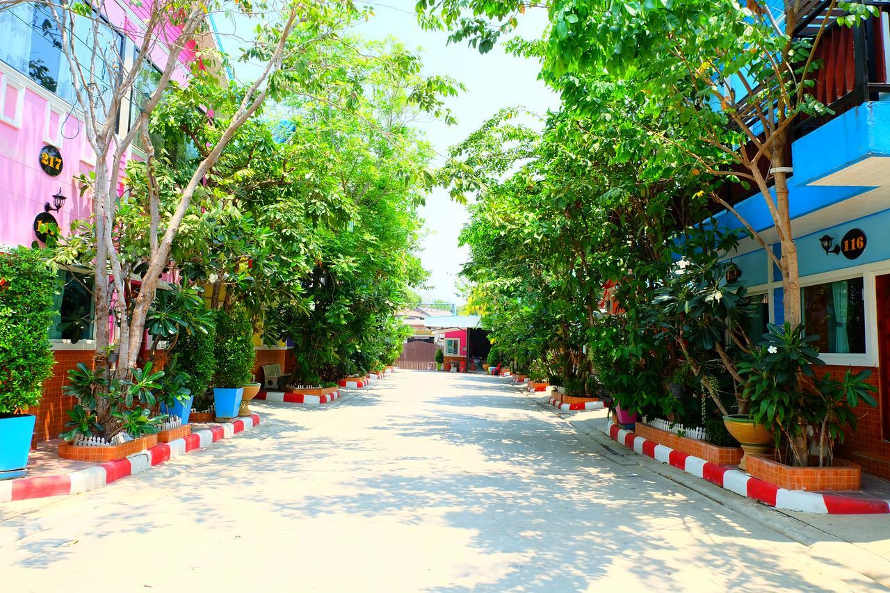 Rak Kun Resort 2 Nakhon Sawan Dış mekan fotoğraf