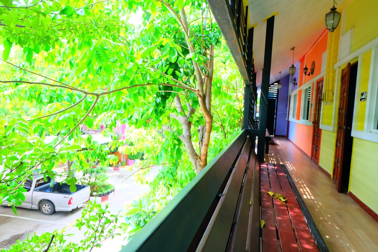 Rak Kun Resort 2 Nakhon Sawan Dış mekan fotoğraf