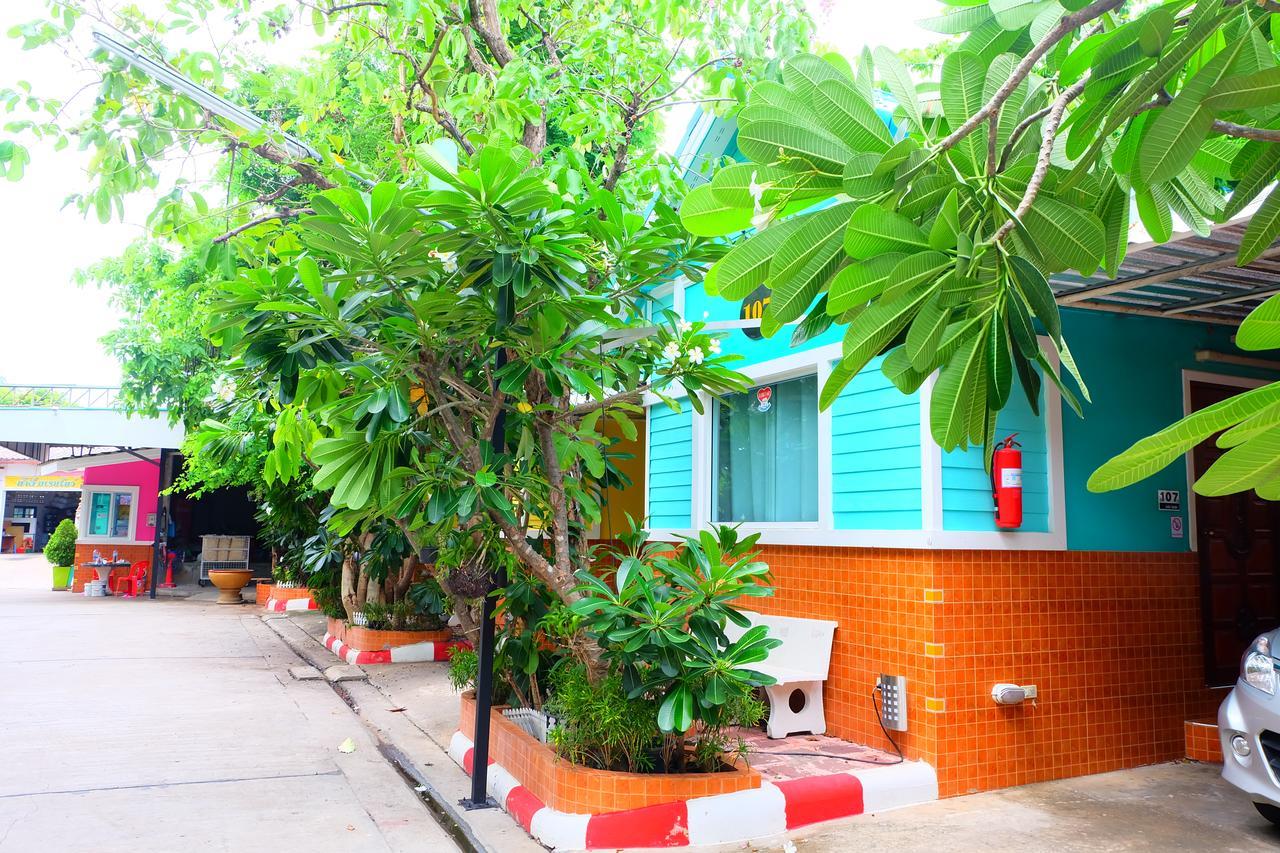 Rak Kun Resort 2 Nakhon Sawan Dış mekan fotoğraf