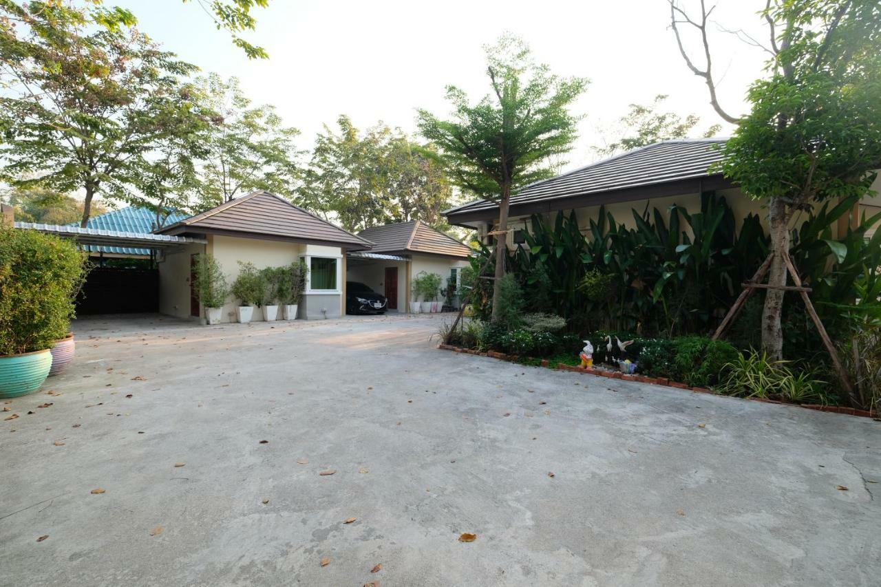 Rak Kun Resort 2 Nakhon Sawan Dış mekan fotoğraf