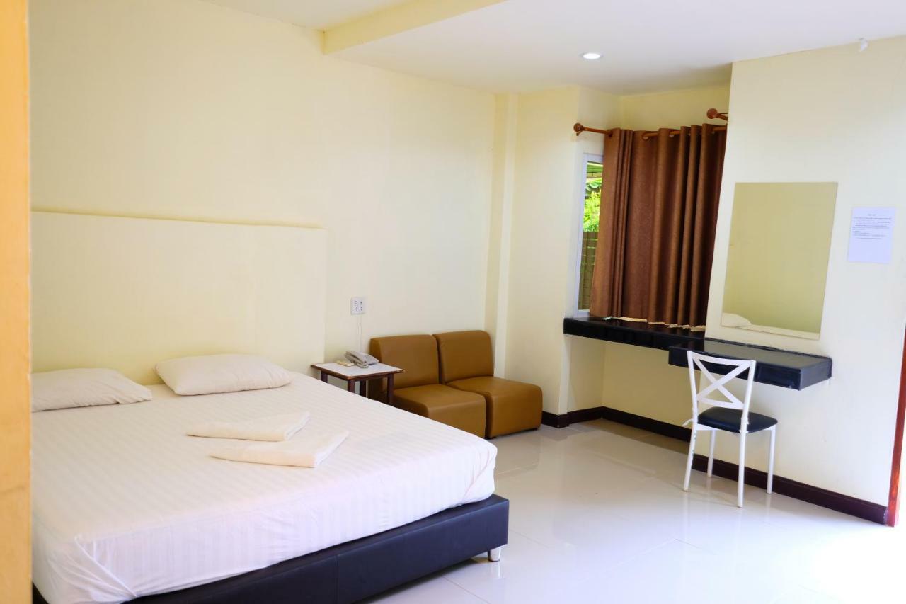 Rak Kun Resort 2 Nakhon Sawan Dış mekan fotoğraf